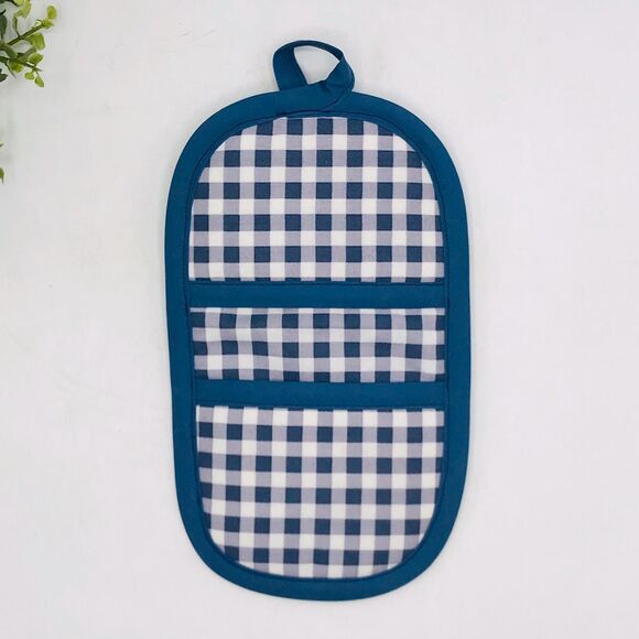 Finger Hotpad, Navy Blue Gingham, Cottage Core Kitchen, 8.5x5 Inches - Picture 5 of 8